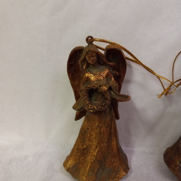 SET 3 Angel Cherubs Gold Glittered Ornaments Caroling 4" Free Standing - Picture 2 of 10